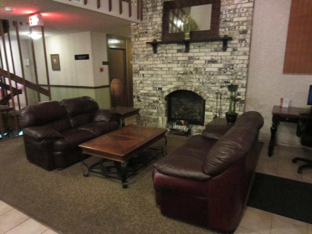Ripon Welcome Inn And Suites Extérieur photo